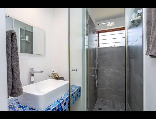 4 BEDROOM FREEHOLD FOR SALE IN FROGGY FARM